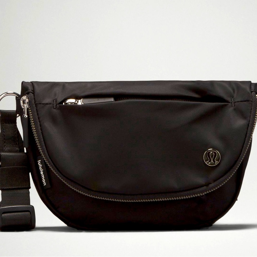 Mini festival bag lululemon NWOT